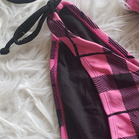 Ardene hot pink and black bikini - Picture 4 of 4